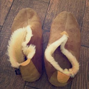 LL Bean slippers